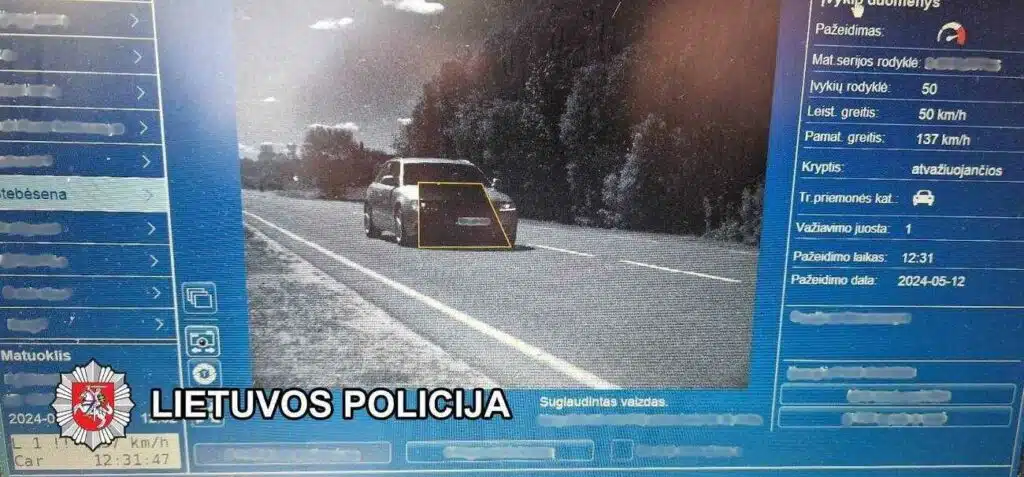 audi greicio virsijimas trikojis nuotrauka