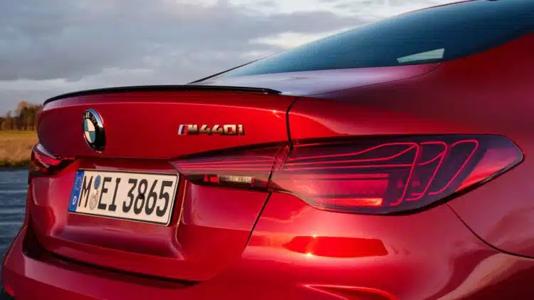 bmw m440i automobilis