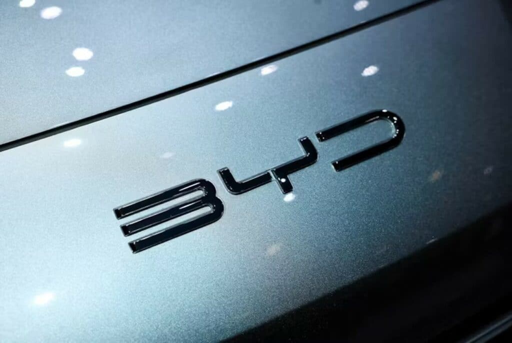 byd logotipas