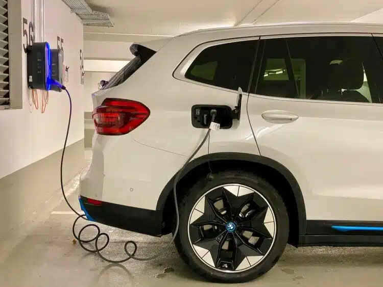 is tinklo ikraunamo hibridinio automobilio ikrovimo laikas bmw