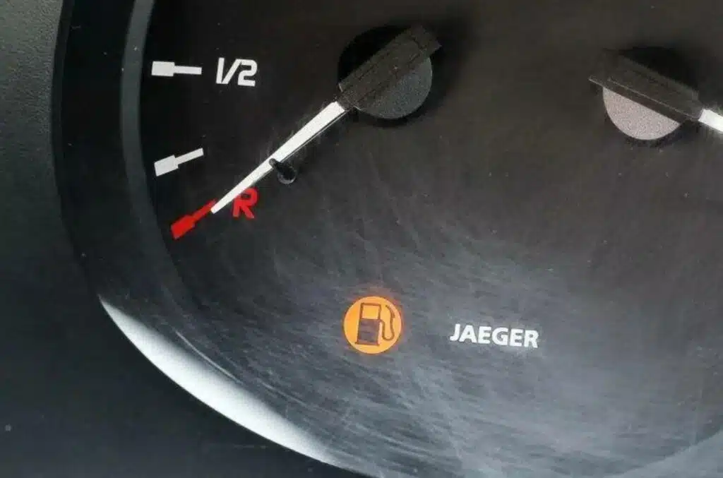 automobilio kuro degalu lempute