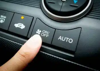 automobilio oro kondicionierius recirkuliacija