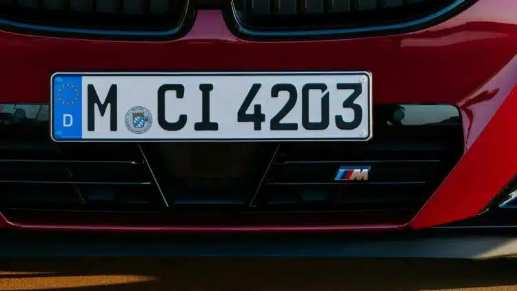 BMW nebeturi kur dėti M ženkliukų - Reidas Official