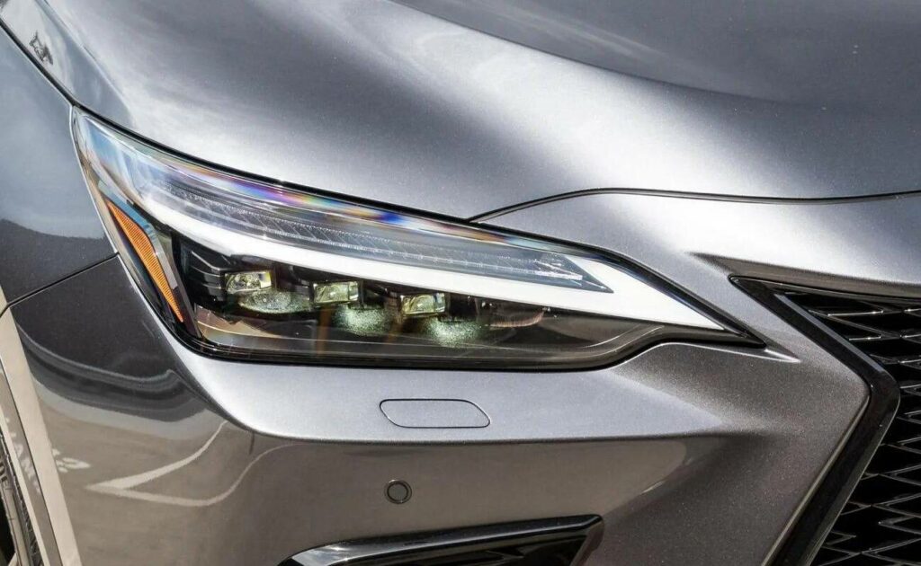 lexus nx450h+ priekiniai zibintai