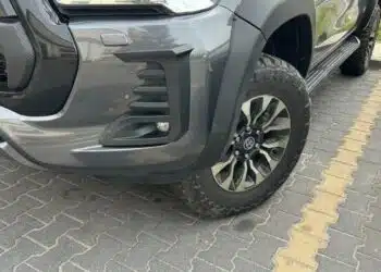 susukti automobilio ratai