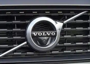 volvo logotipas