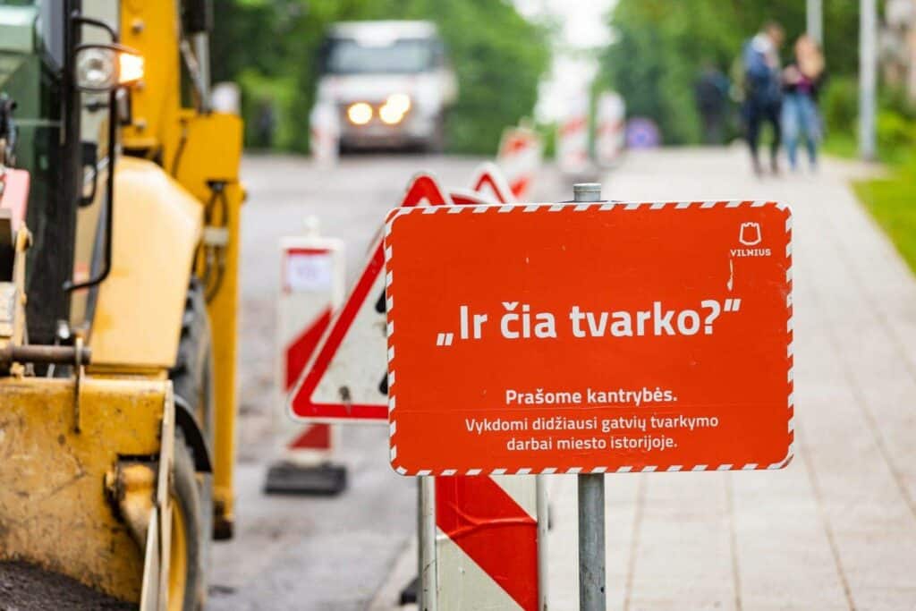 ir cia tvarko kelio darbai kelio remontas
