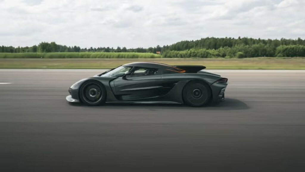 koenigsegg elektromobilis