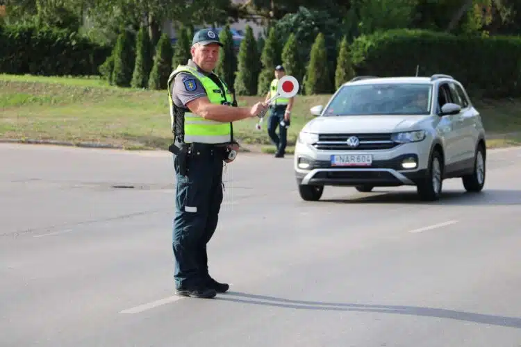 policijos pareigunas reidas stop