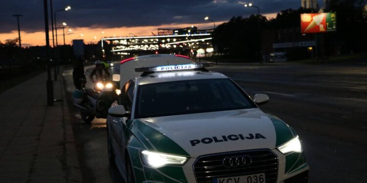 policijos tarnybinis audi automobilis reidas