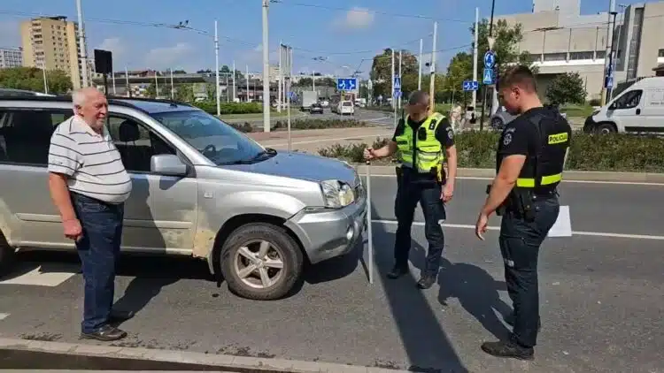 Vilniuje partrenkta moteris Tuskulėnų gatvės žiede