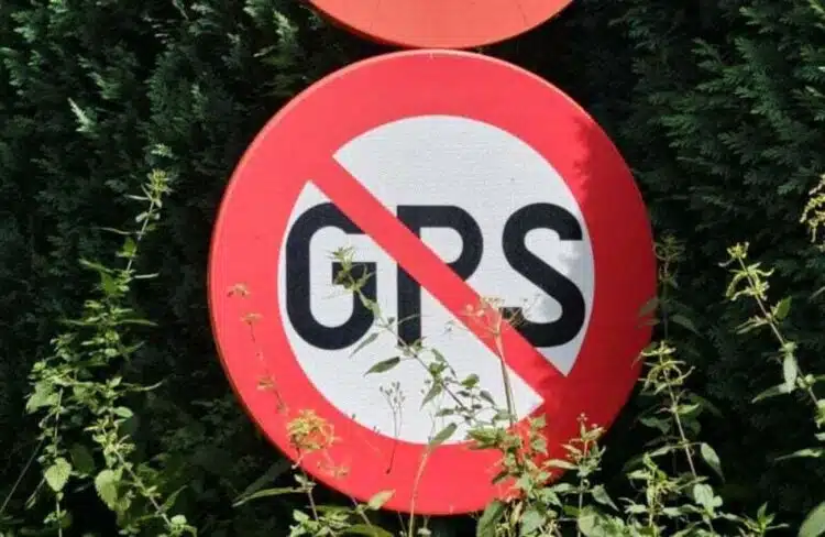 kelio zenklas draudimas naudoti gps navigacija