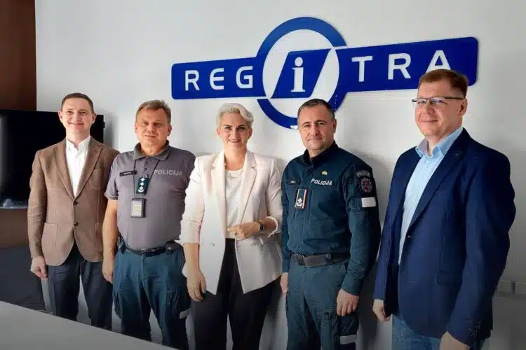 regitra lietuvos policija bendradarbiavimas