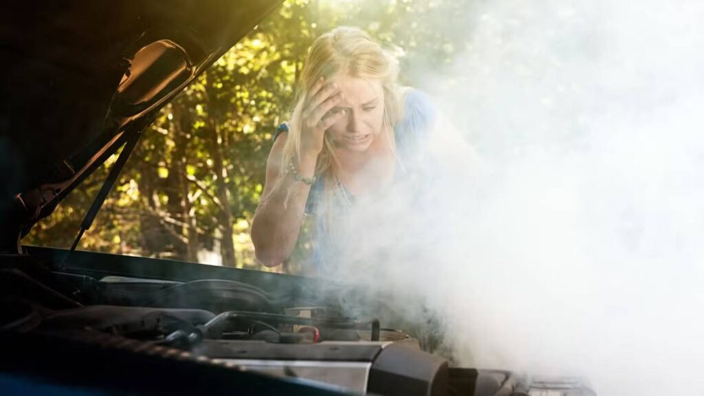 uzkaites automobilio variklis radiatorius ausinimo sistema