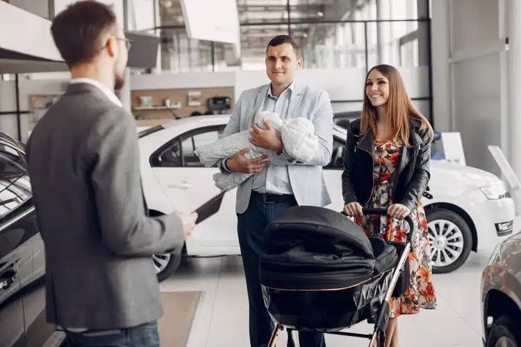 kodel verta nuomotis automobili atvykus i lietuva