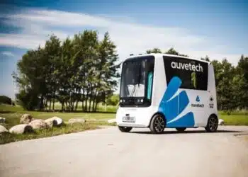 Į Vilnių atvyko autonominis viešojo transporto autobusas