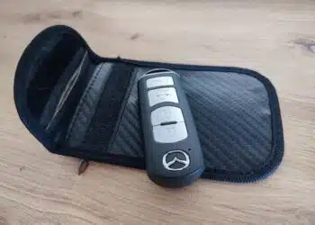 berakte sistema keyless automobilio raktas raktelis