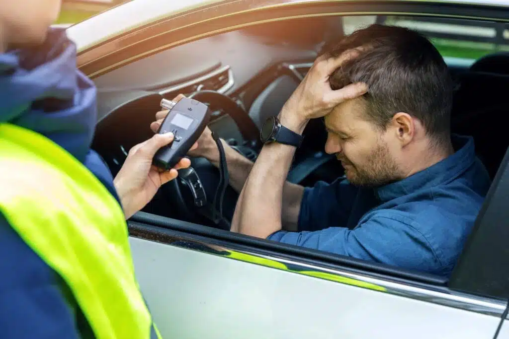 kiek galima ipusti i alkotesteri vairuojant automobili