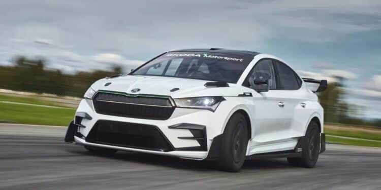 Škoda Enyaq RS Race