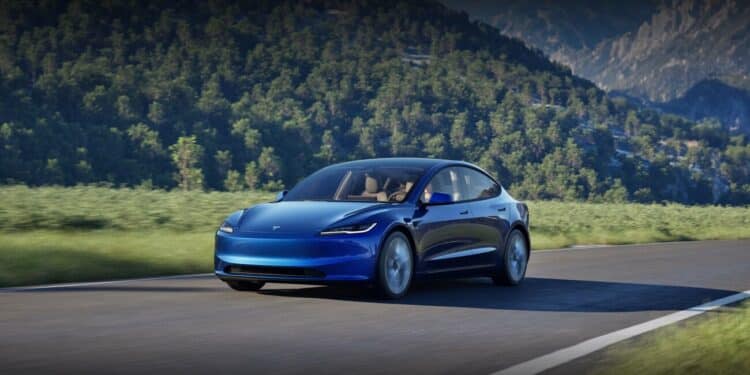 tesla model 3 elektromobilis