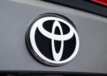 toyota logotipas