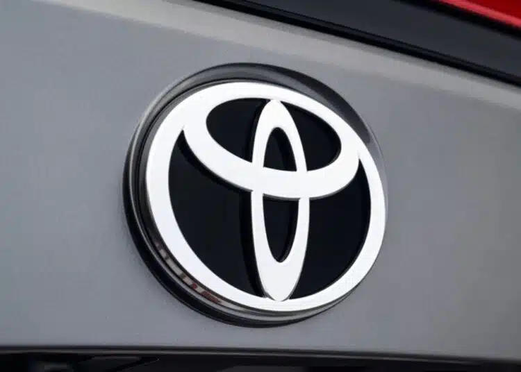 toyota logotipas