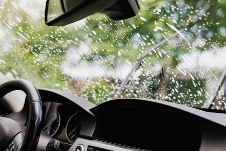 automobilio priekinis stiklas priekinio stiklo valytuvai