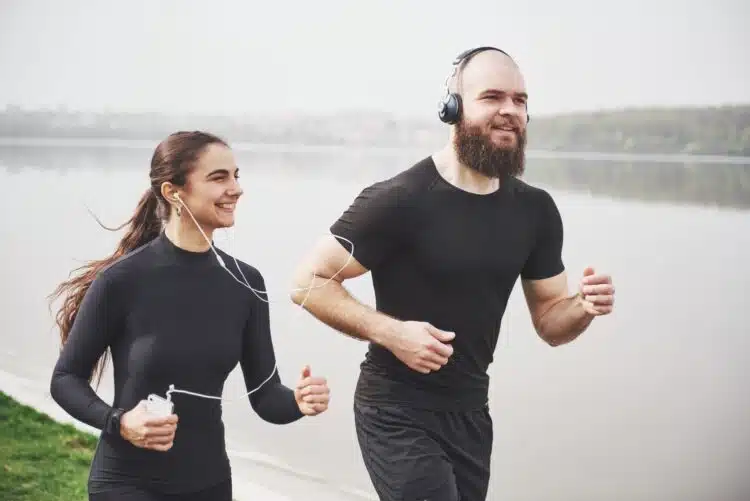 vyras ir moteris bega begikai begimas begiojimas