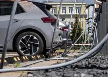 Norvegijoje 2024 m. 90 proc. parduodamų automobilių bus elektriniai elektromobiliai