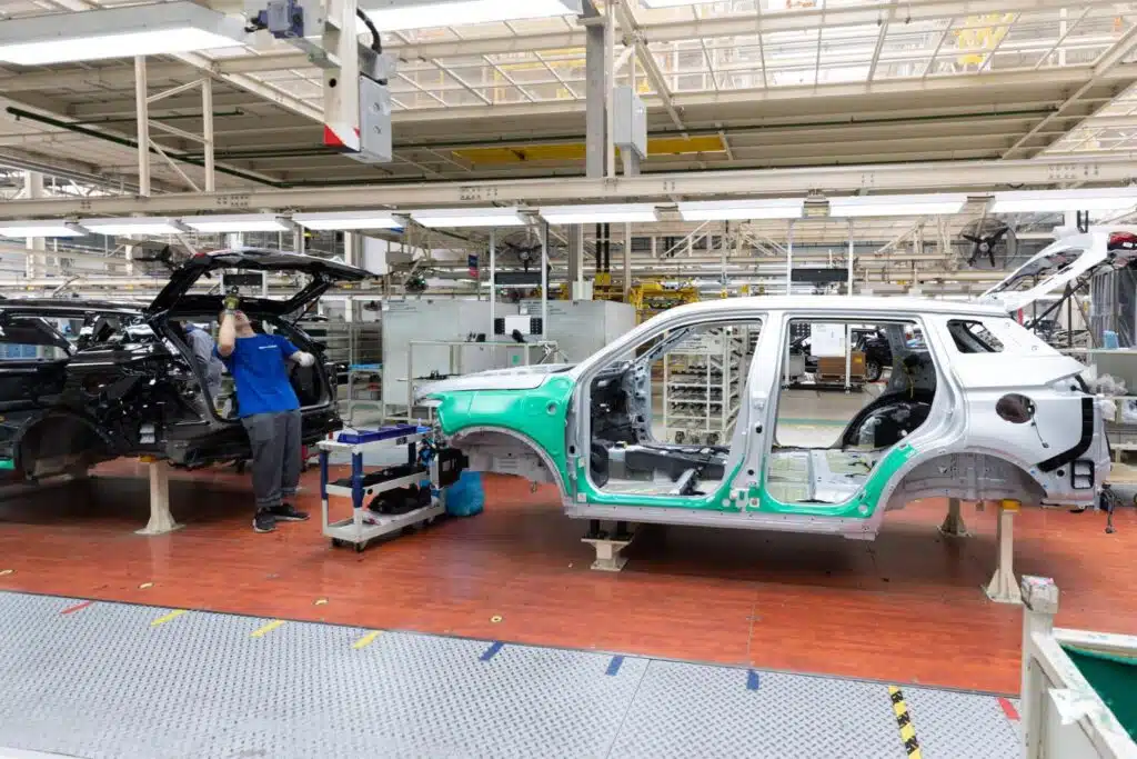 automobiliu gamykla pramone automobilis automobilio kebulas