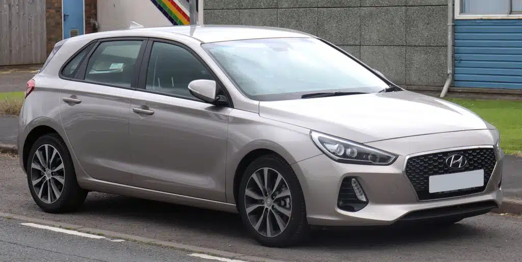 i30