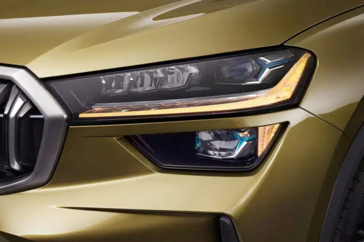 skoda kodiaq posukiu zibintai avariniai zibintai