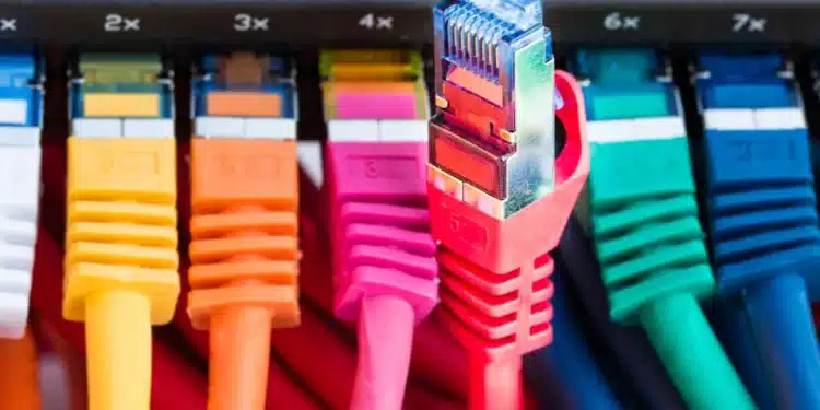 tinkas internetas ethernet kebelis kabeliai