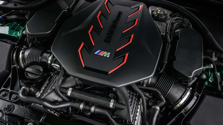 bmw m v8 variklis