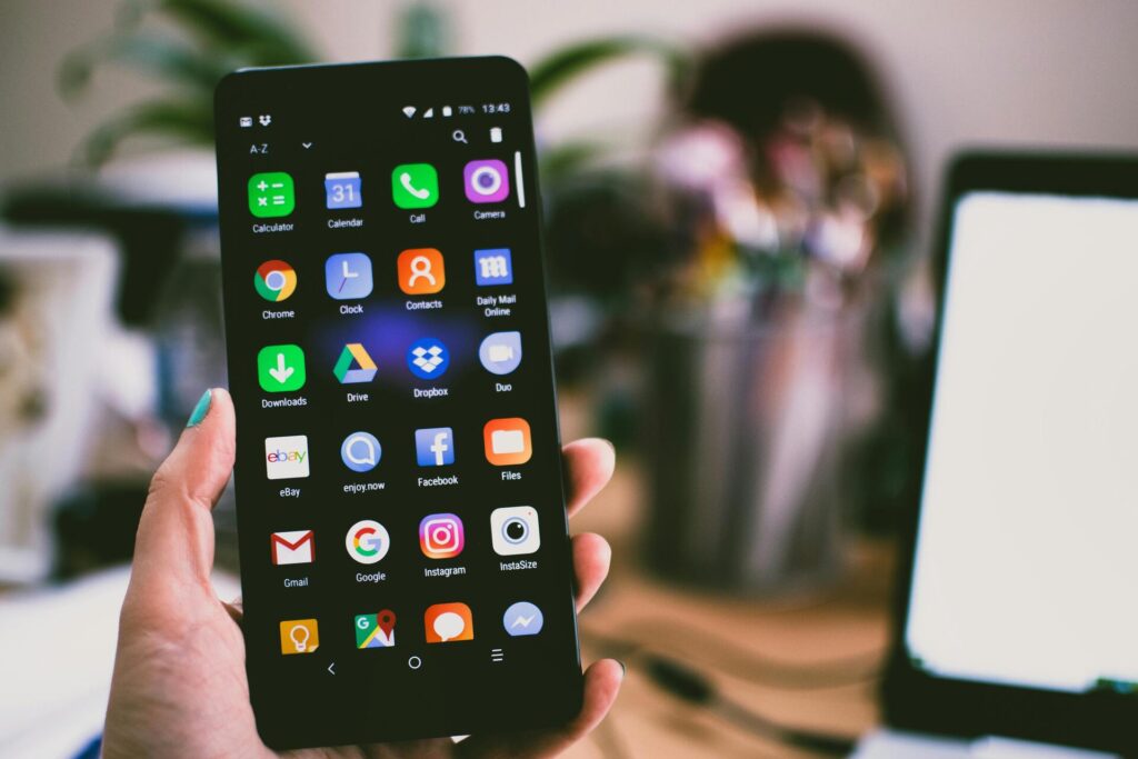 ismanusis telefonas google android programeles