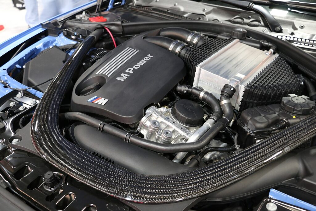 BMW S55