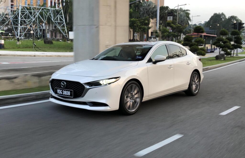 Mazda 3 2.0 Skyactiv