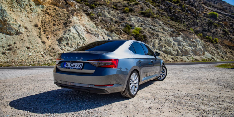 ŠKODA dalys- ką būtina turėti automobilyje, kad išvengtumėte netikėtų gedimų_