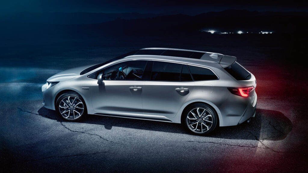 Toyota Corolla Touring Sports
