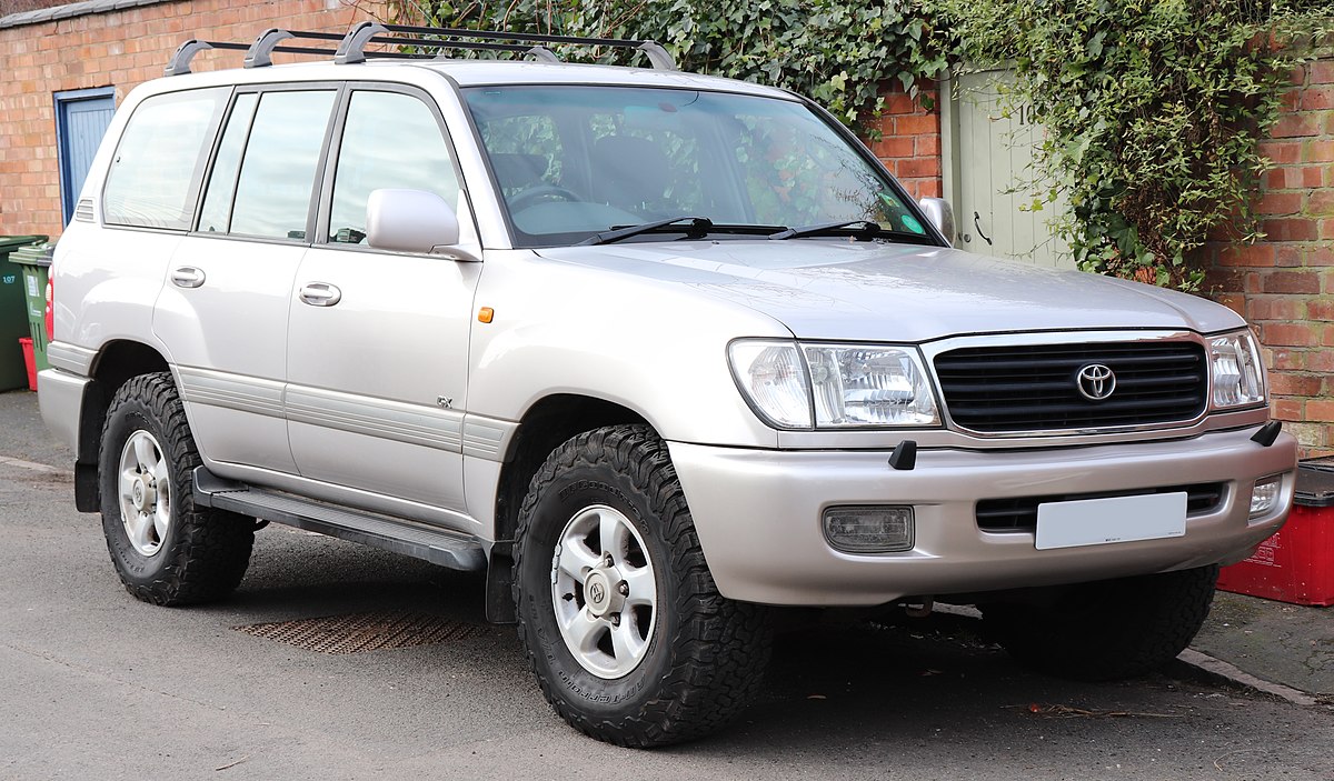Toyota Land Cruiser J100