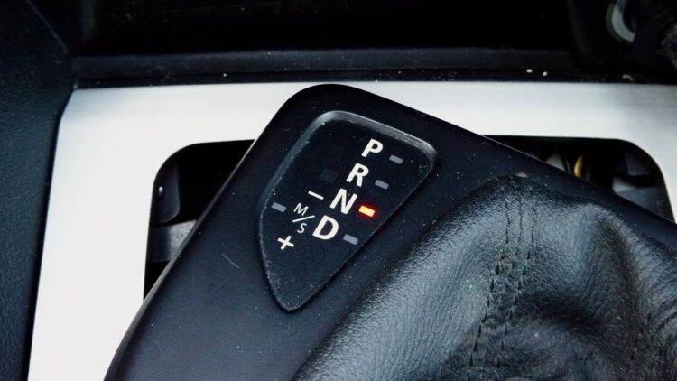 automatine greiciu deze neutrali pavara automatineje greiciu dezeje ijungta laisva pavara