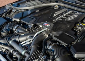 Galingiausi BMW varikliai istorijoje: 10 įspūdingiausių monstrų