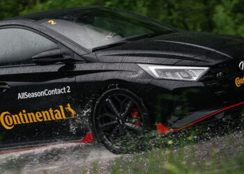 continental allseasoncontact 2 padangos hyundai