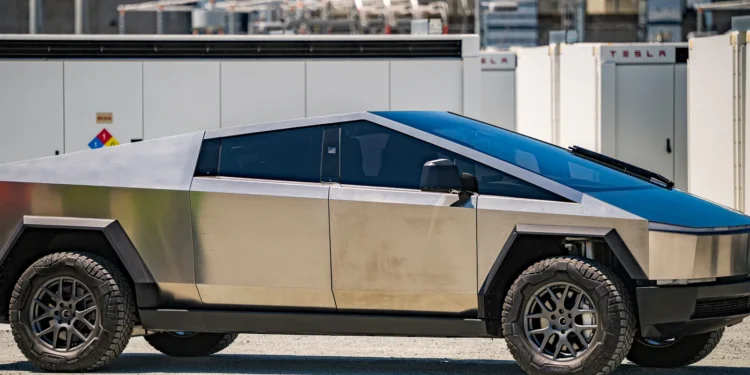 tesla cybertruck
