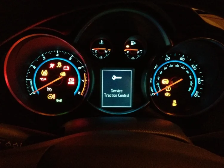 traction control traukos kontrole