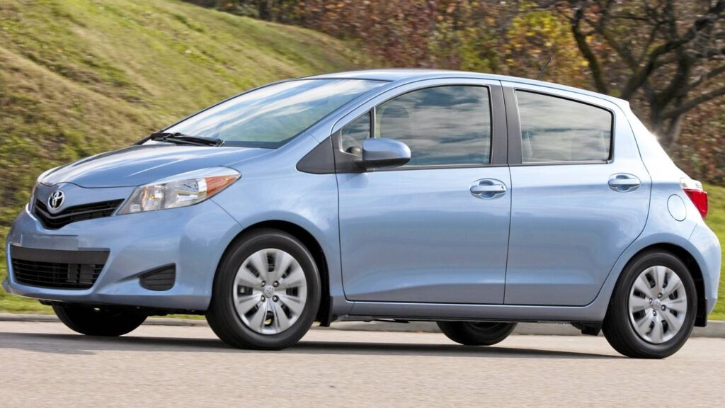 2012 toyota yaris