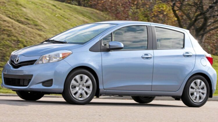 2012 toyota yaris