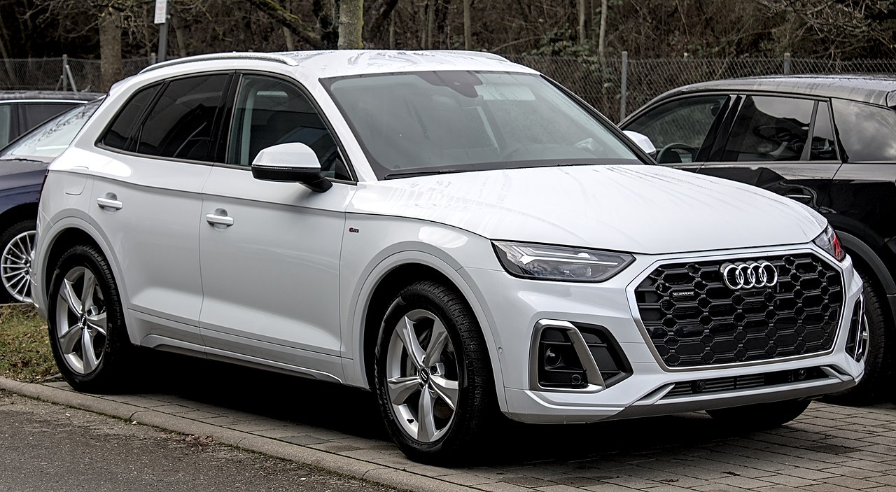 Audi Q5 vidutinio dydžio visureigis