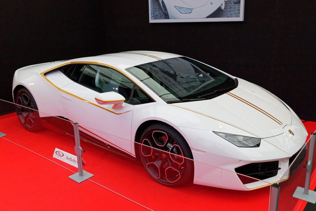 Lamborghini Huracán Popiežiaus automobilis