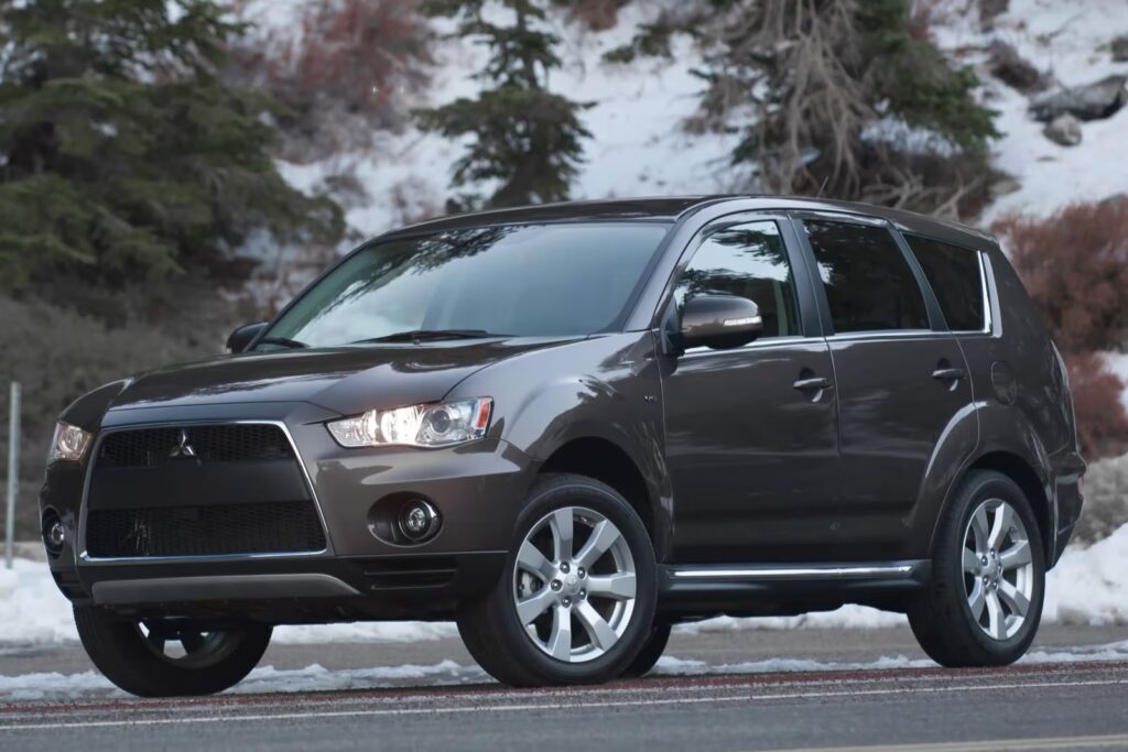 Mitsubishi Outlander 2012
